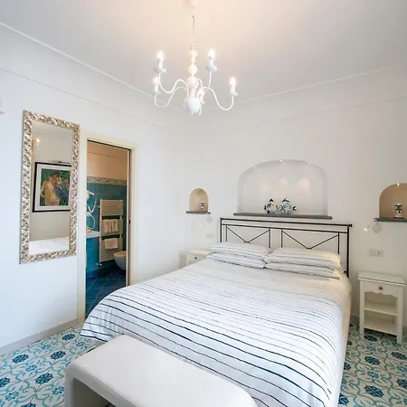 Albadamare Boutique
