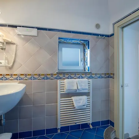 Hotel Albadamare Boutique 3*