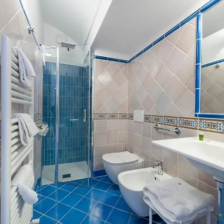 Albadamare Boutique Hotel