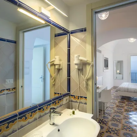Albadamare Boutique Hotel