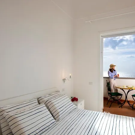 Albadamare Boutique Praiano