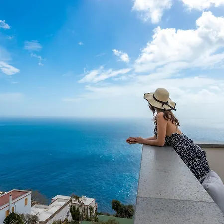 Albadamare Boutique 3* Praiano