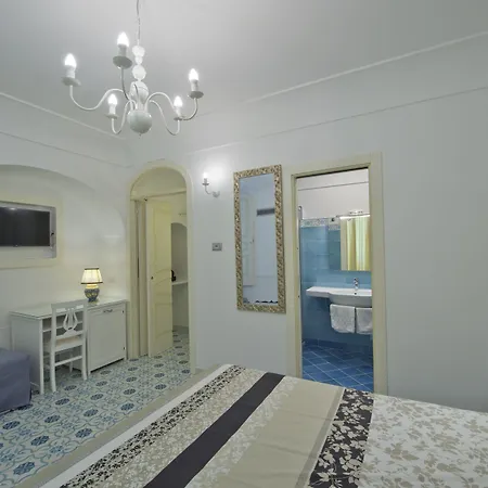 Albadamare Boutique