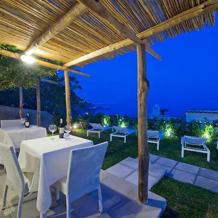 Albadamare Boutique 3*