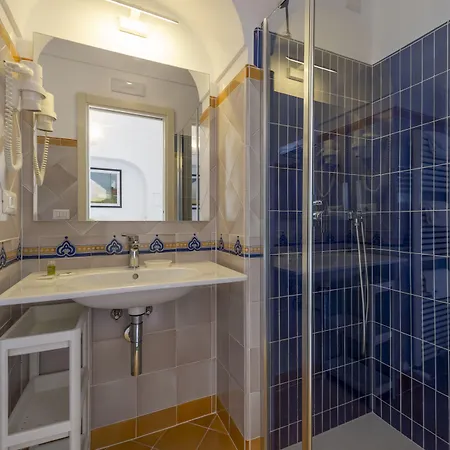 Albadamare Boutique 3*