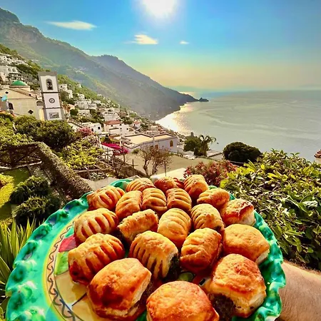 Albadamare Boutique Hotel