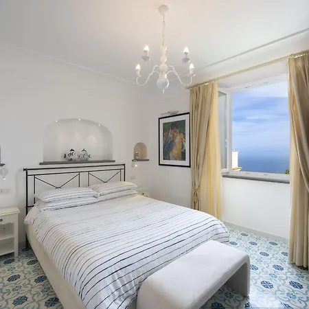 Albadamare Boutique